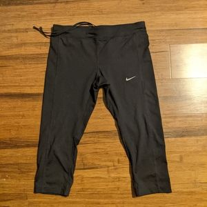 Nike knee length running pants